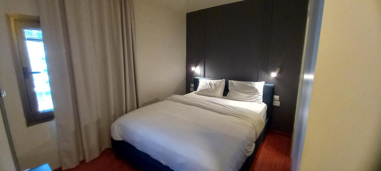 Hotel Moon Tlv - 4Th Floor Tel Aviv Esterno foto