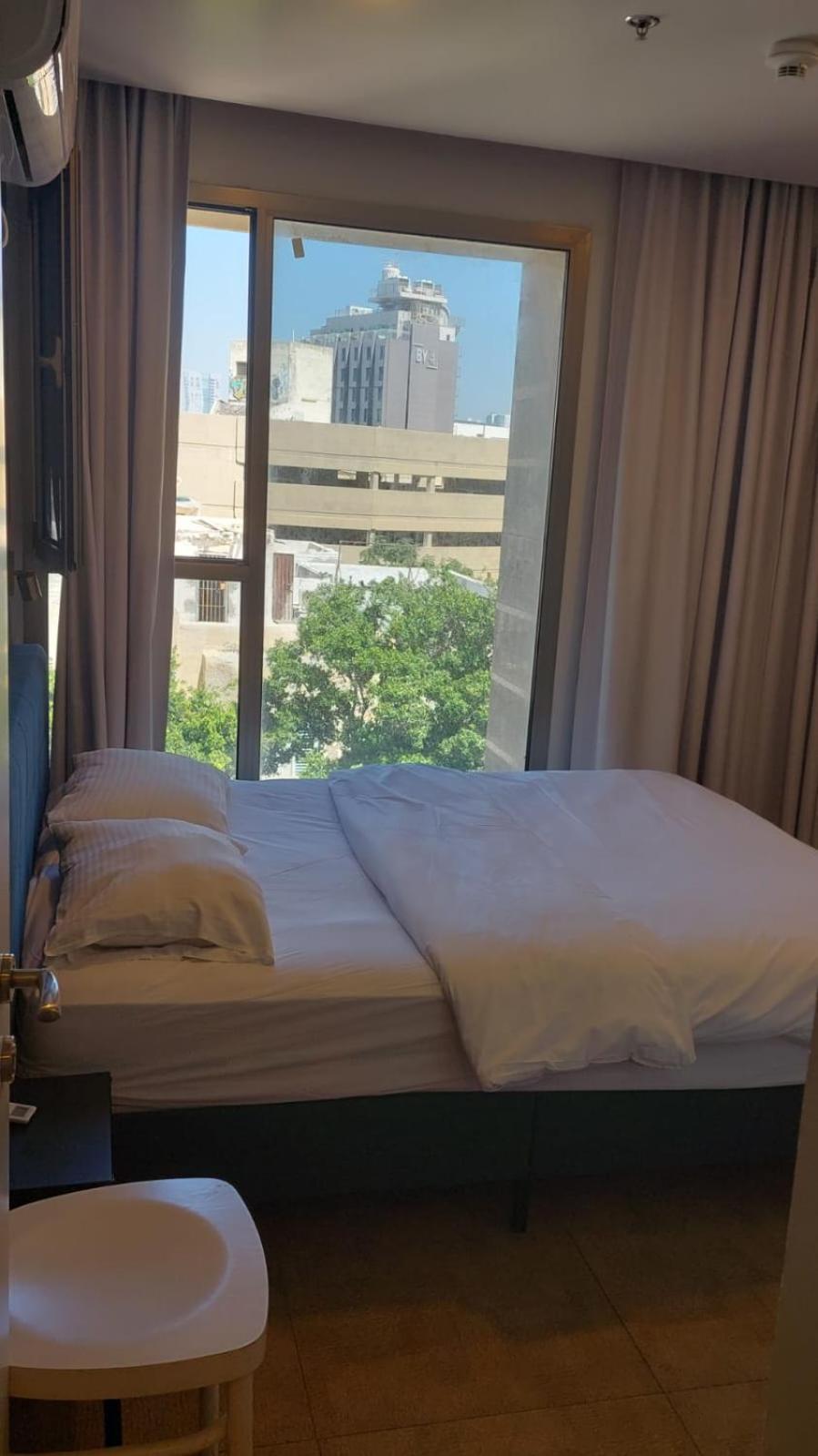 Hotel Moon Tlv - 4Th Floor Tel Aviv Esterno foto